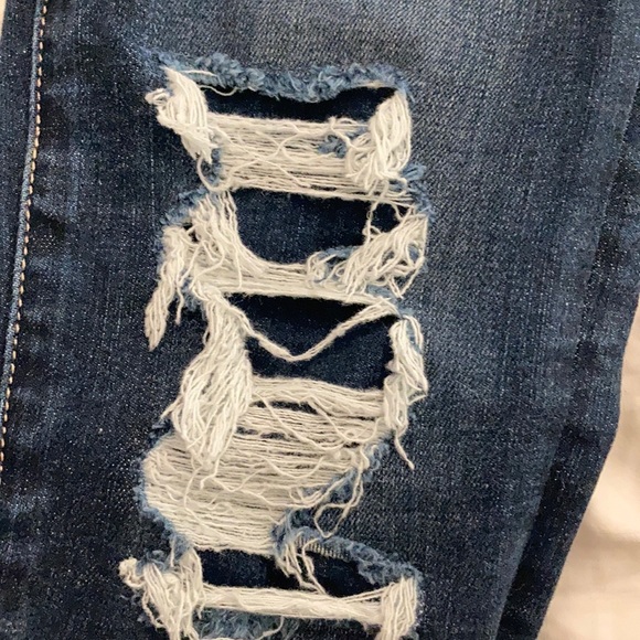000 American Eagle jeans!! - Picture 3 of 5